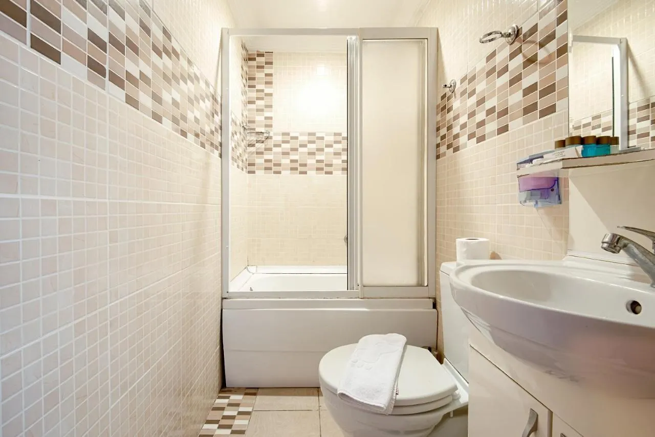 Grand Gross Hotel İstanbul