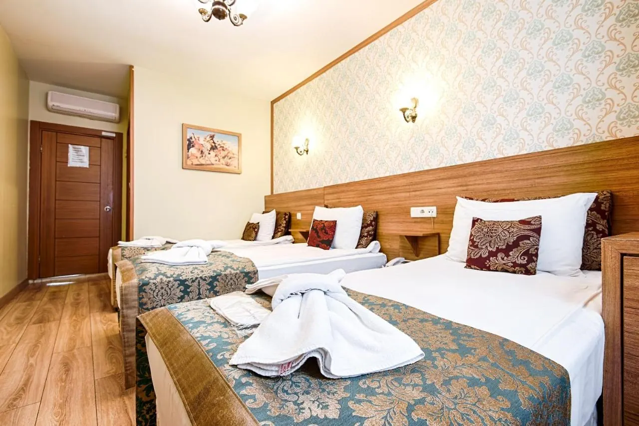 Grand Gross Hotel İstanbul Türkiye